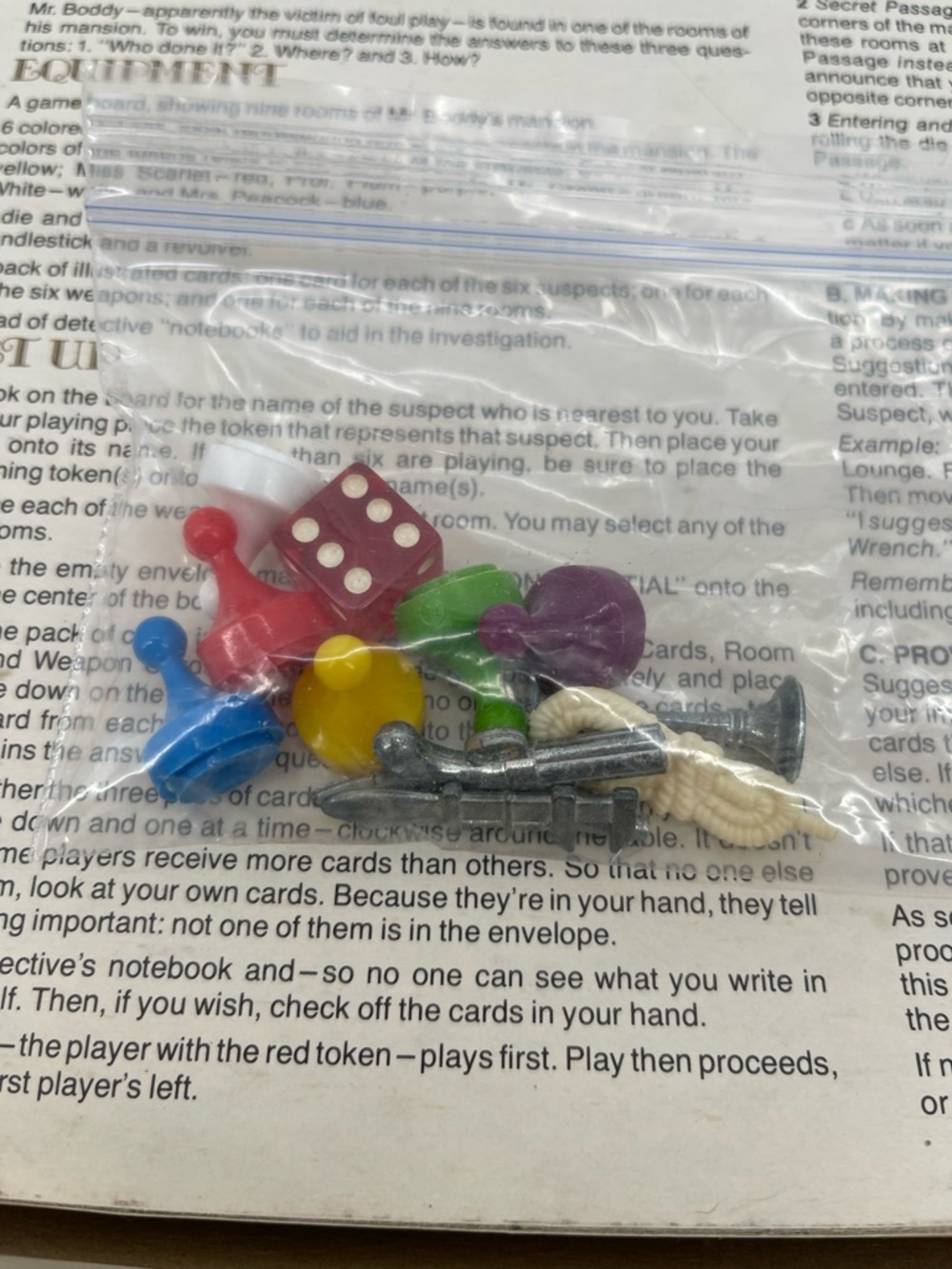 1972 Vintage Clue Parker Brothers - Picture 5 of 8